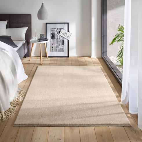 Waschbarer Teppich mit Anti-Rutsch | Flauschiger Flachflor für Badezimmer, Kinderzimmer oder Flur Läufer | Creme